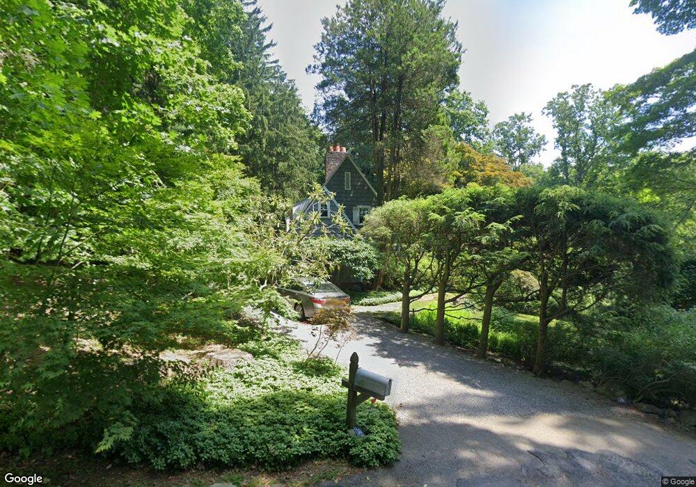 30 Commodore Rd, Chappaqua, NY 10514 - photo 1