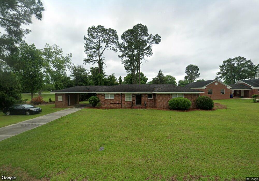317 E Robinson Ave, Doerun, GA 31744 - photo 1