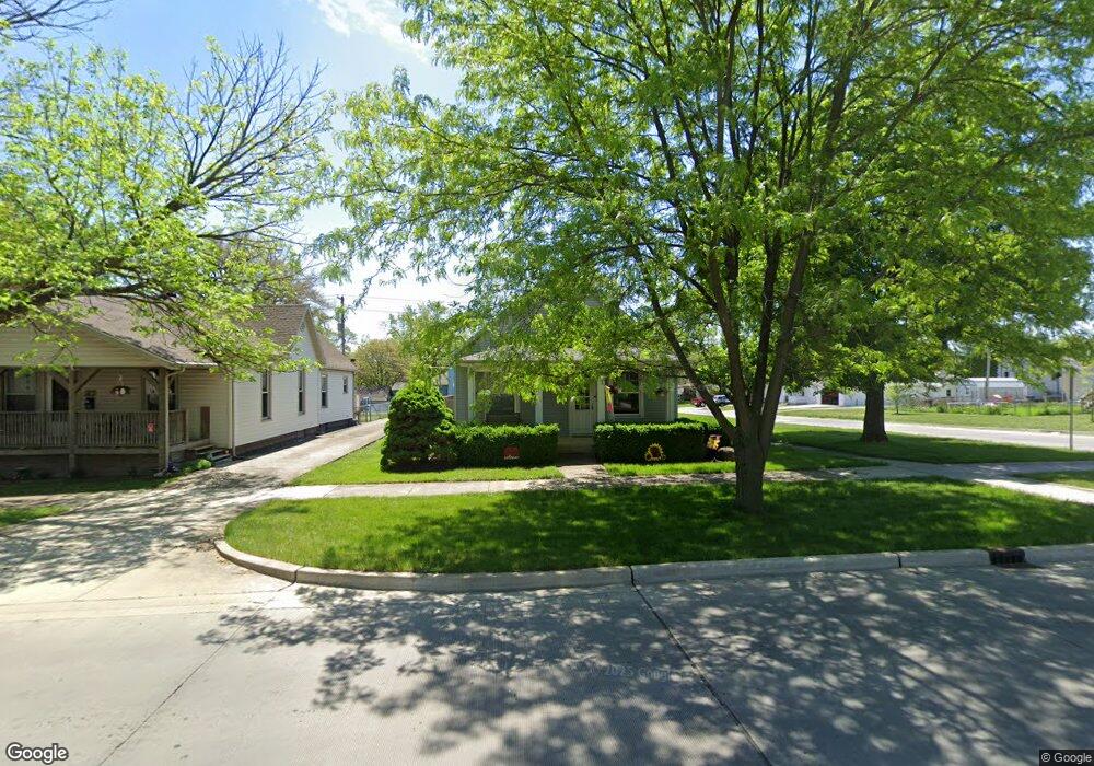 1321 Marshall Ave, Mattoon, IL 61938 - photo 1