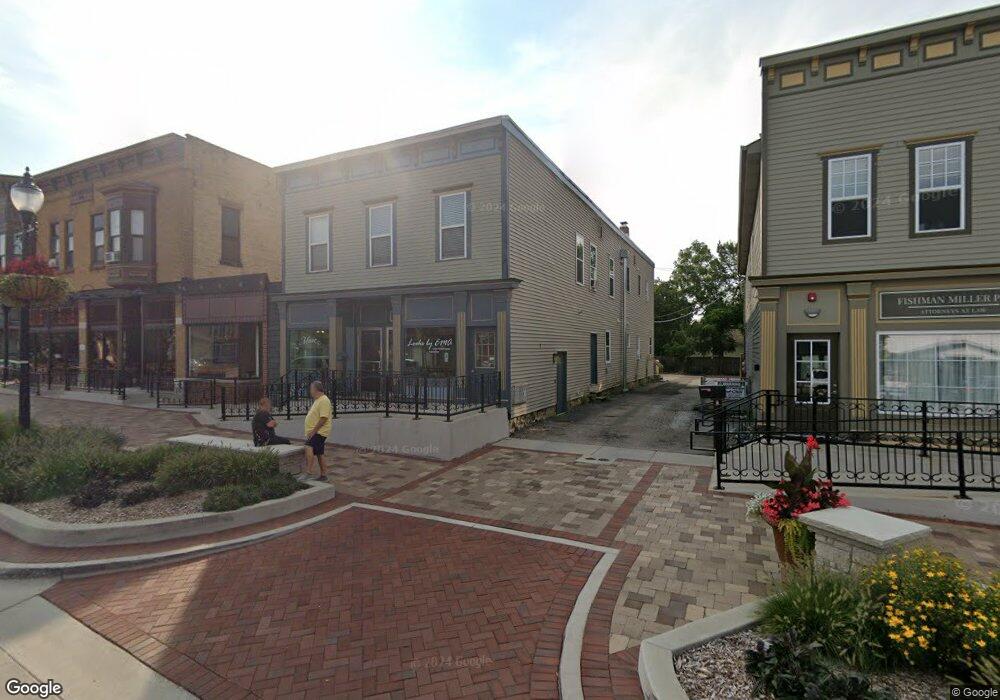 214 S Main St unit S, Algonquin, IL 60102 - photo 1