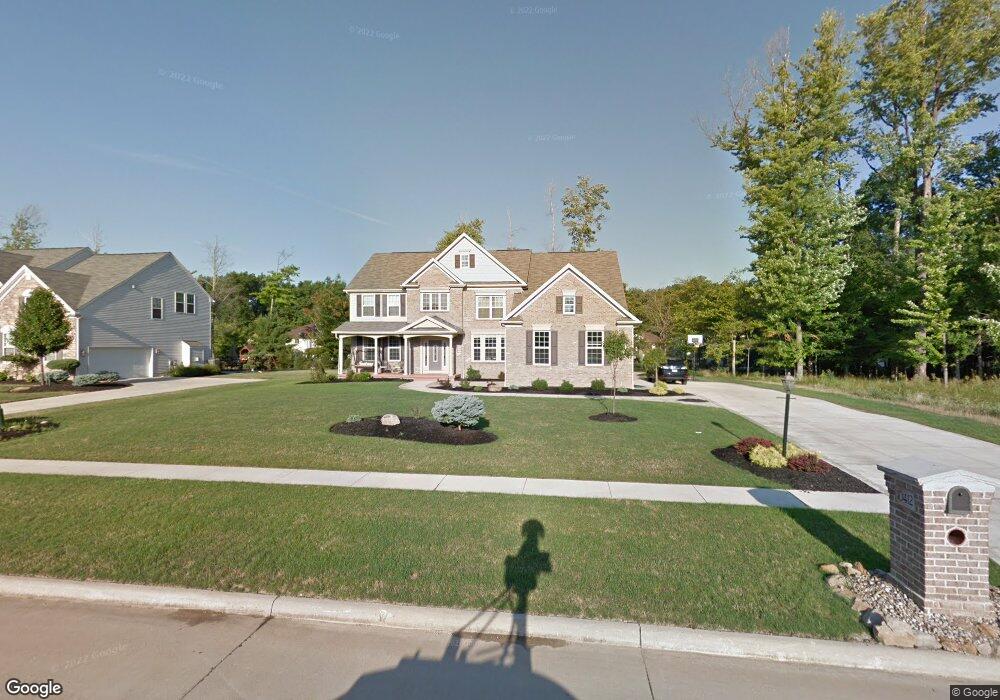 10412 Angelina Dr, North Royalton, OH 44133 - photo 1