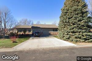 520 S Kansas Ave, Platte, SD 57369