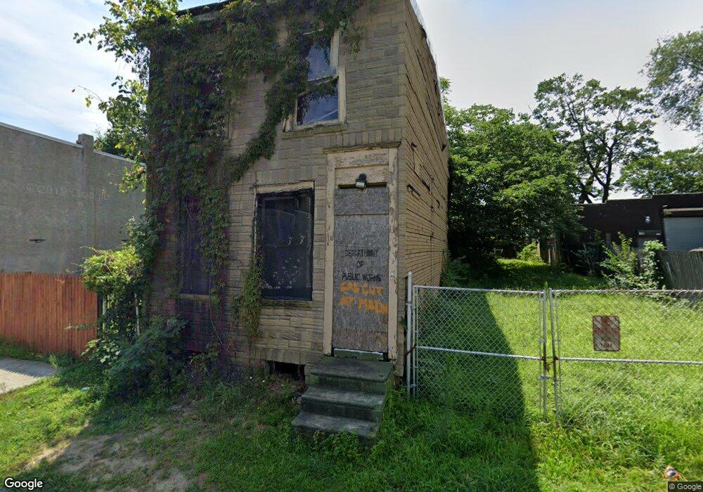 818 Mount Vernon St, Camden, NJ 08103 - photo 1