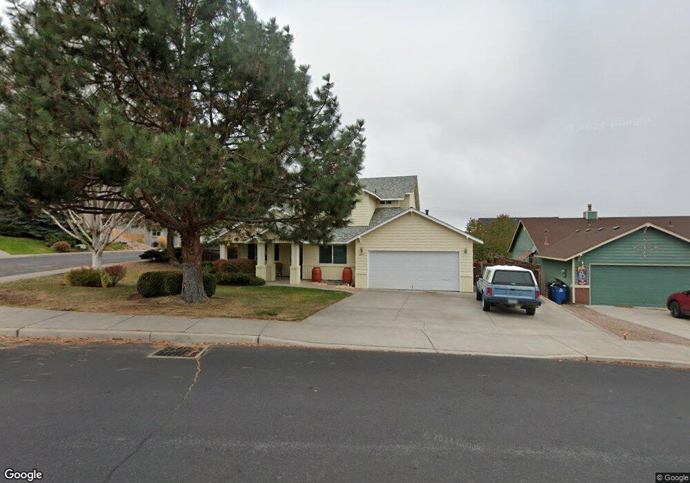 2045 SW 38th St, Redmond, OR 97756 - photo 1