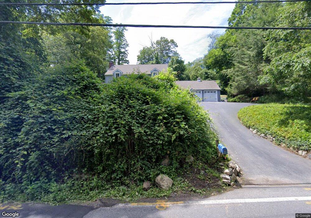 930 Hardscrabble Rd, Chappaqua, NY 10514 - photo 1