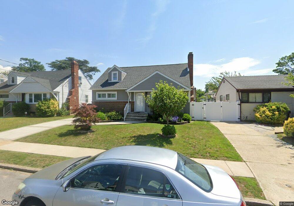 51 Branch Ave, Freeport, NY 11520 - photo 1