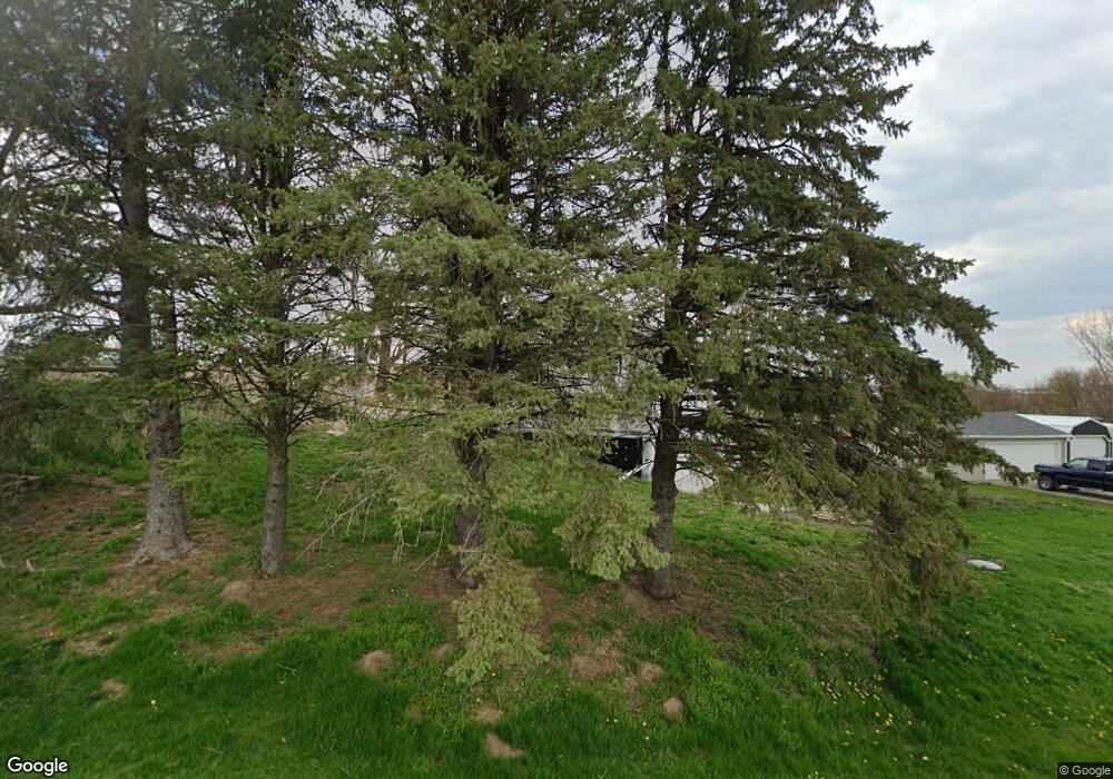 3390 W 62nd St S, Newton, IA 50208 - photo 1