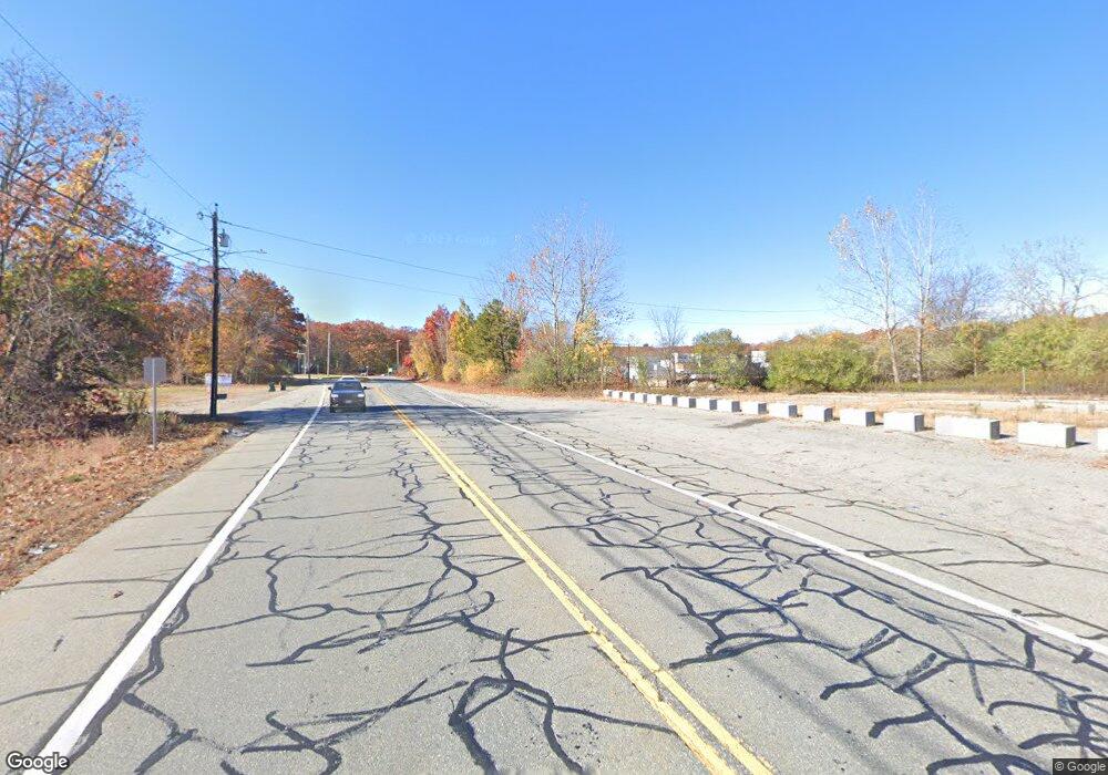 7 Twin River Rd, Smithfield, RI 02917 - photo 1