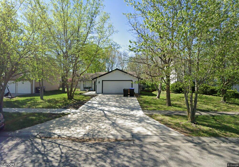 7309 SW 27th St, Topeka, KS 66614 - photo 1