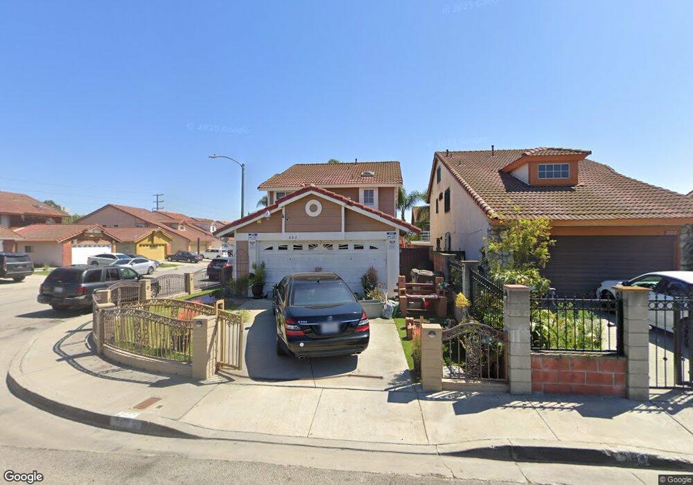 602 W Palm Cir, Compton, CA 90220 - photo 1