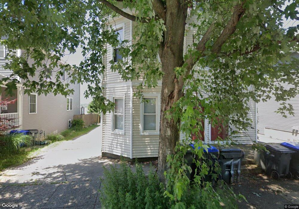 32 Tecumseh St, Providence, RI 02906 - photo 1