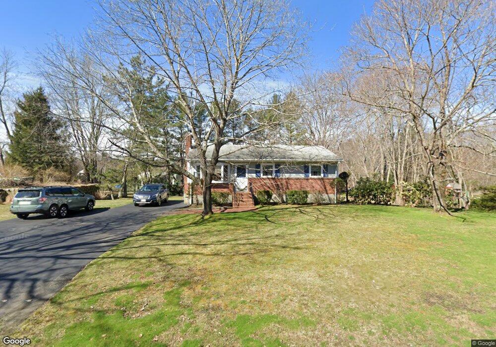 554 Whiting St, Hanover, MA 02339 - photo 1