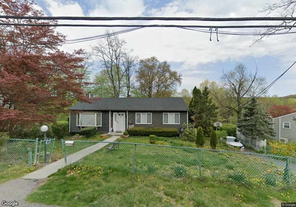 1330 Longview Ave, Peekskill, NY 10566 - photo 1