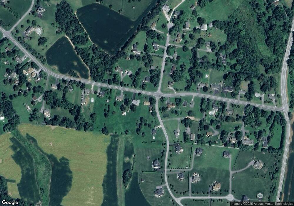 723 Fannie Dorsey Rd, Sykesville, MD 21784 - photo 1