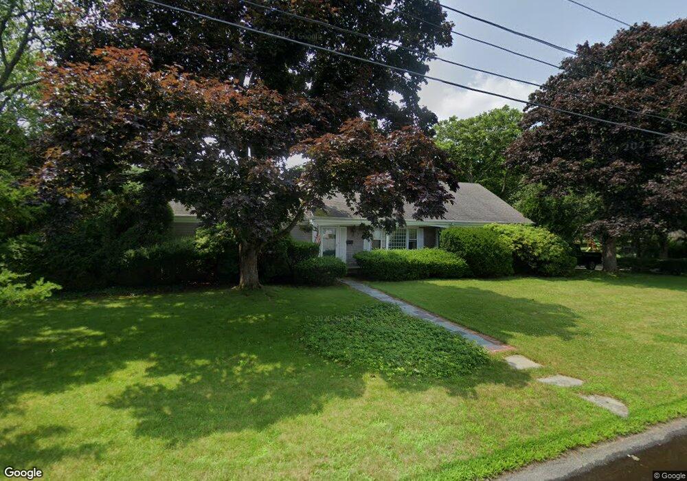 66 Middle St, South Dartmouth, MA 02748 - photo 1