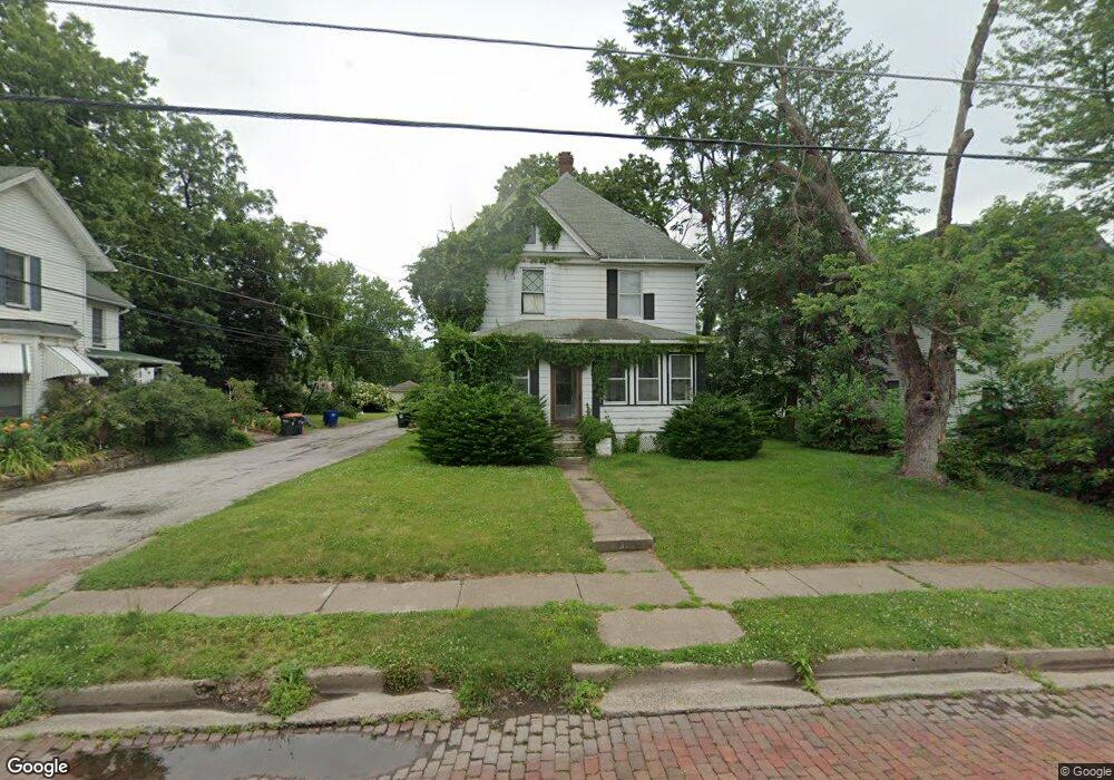 1311 Arlington Ave, Davenport, IA 52803 - photo 1