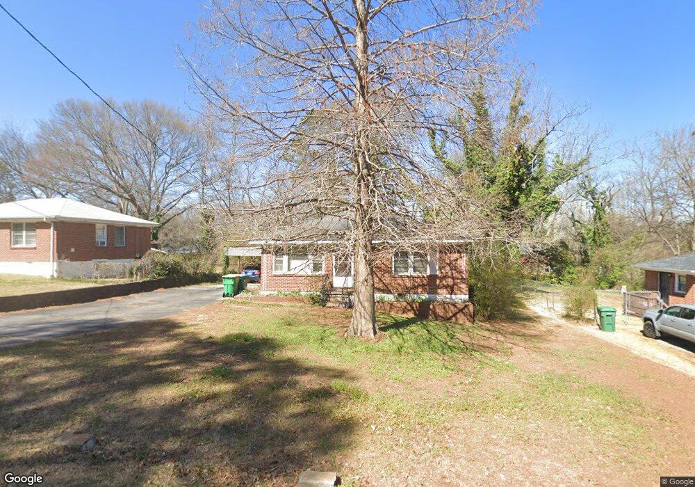 816 Dennis Dr, Forest Park, GA 30297 - photo 1