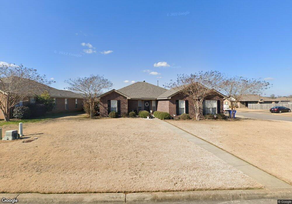 511 Old Mill Way, Prattville, AL 36067 - photo 1