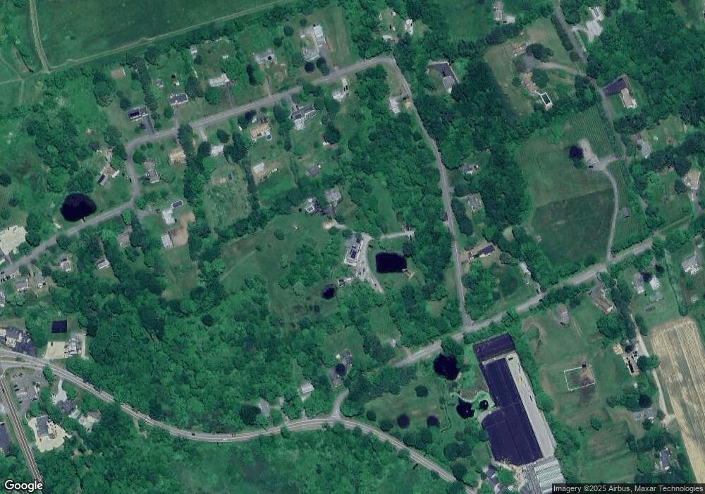 112 Straits Turnpike Ln, Morris, CT 06763 - photo 1