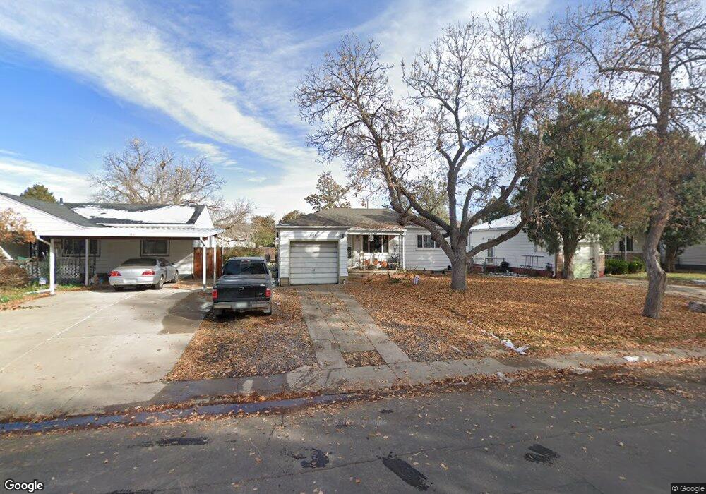 2324 Newark St, Aurora, CO 80010 - photo 1