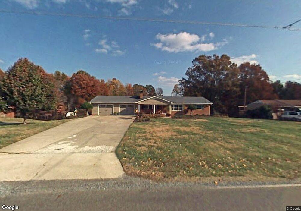 2315 Lambert Dr, Asheboro, NC 27205 - photo 1