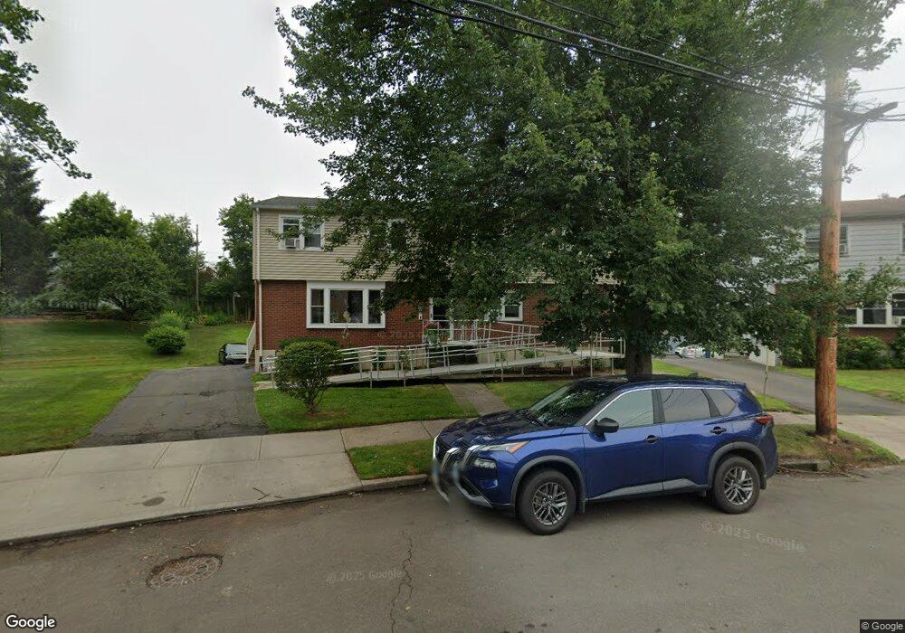 94 Elizabeth Ann Dr, New Haven, CT 06512 - photo 1