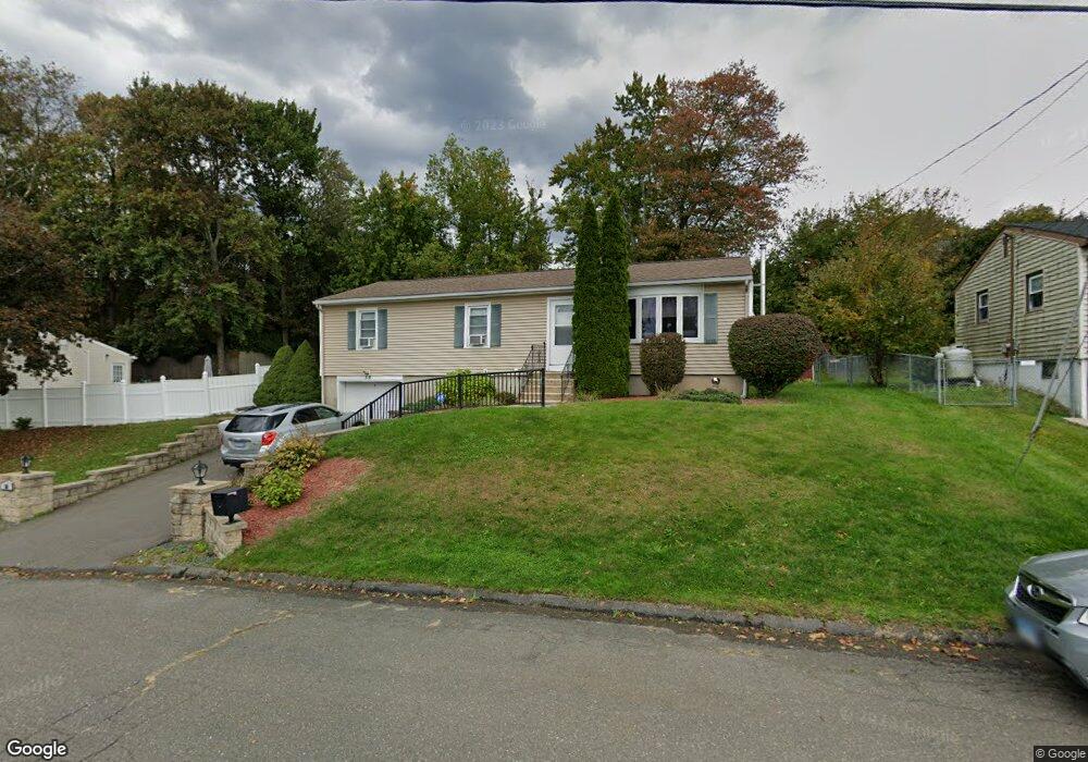 56 Greenview Dr, Waterbury, CT 06708 - photo 1