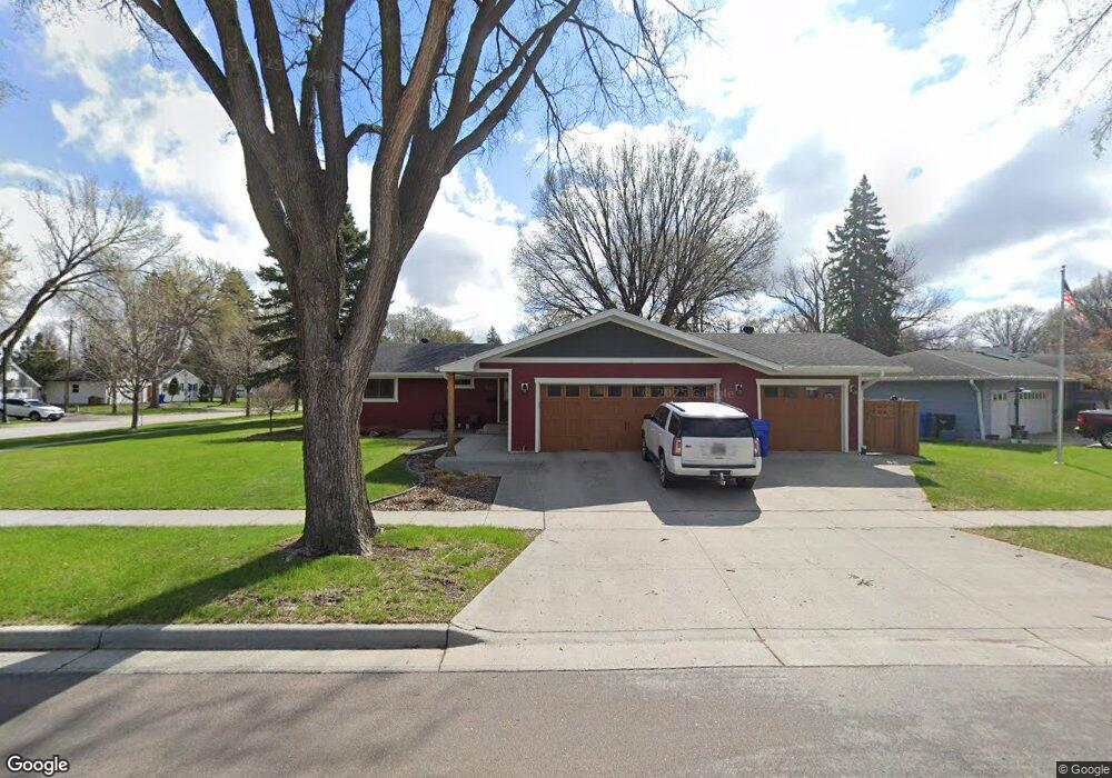 1802 7th St S, Fargo, ND 58103 - photo 1