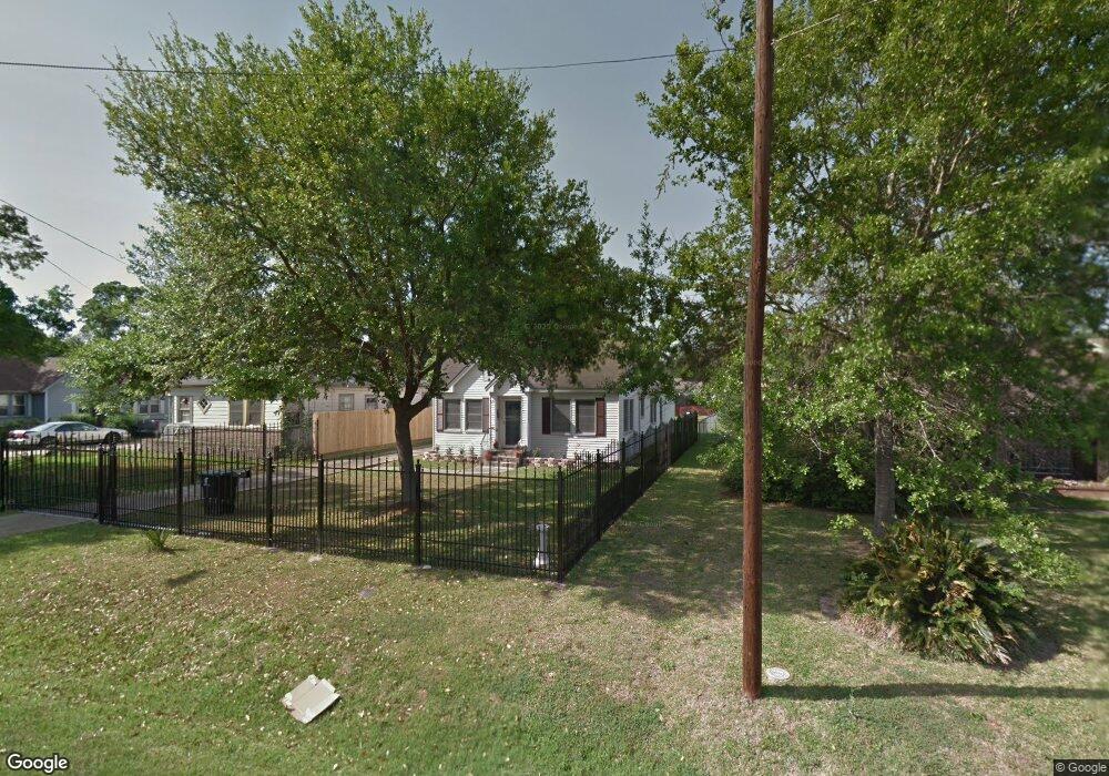 639 Wainwright St, Houston, TX 77022 - photo 1