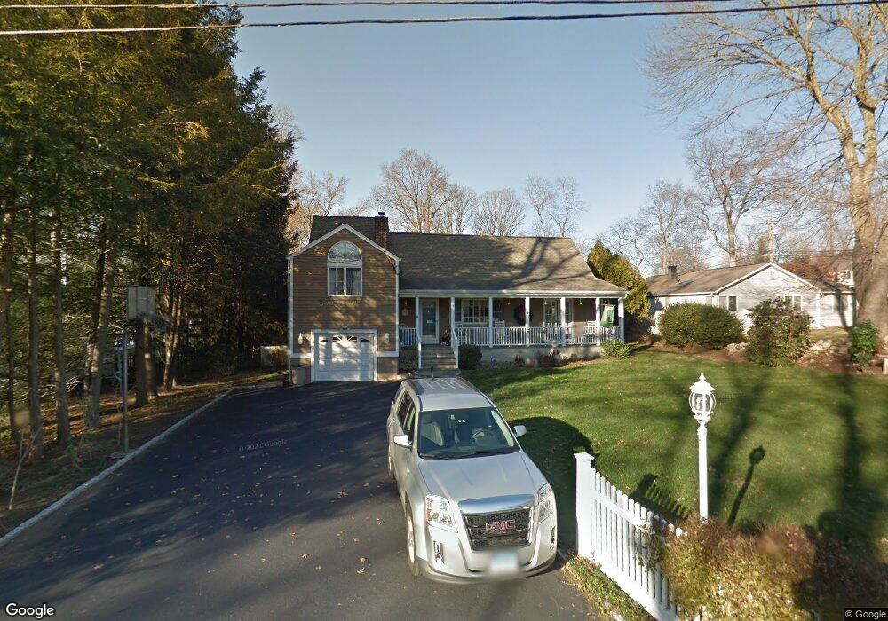 23 Reichert Cir, Westport, CT 06880 - photo 1