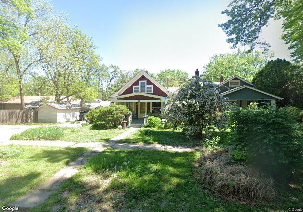 1264 SW MacVicar Ave, Topeka, KS 66604 - photo 1