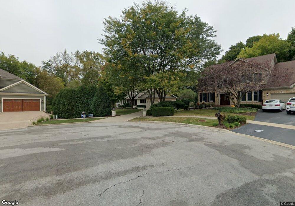 707 Marshall Ct, Batavia, IL 60510 - photo 1