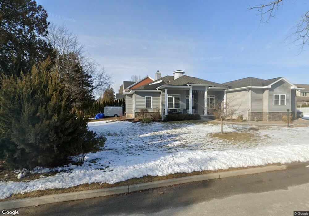 21 Taylor St, Saratoga Springs, NY 12866 - photo 1