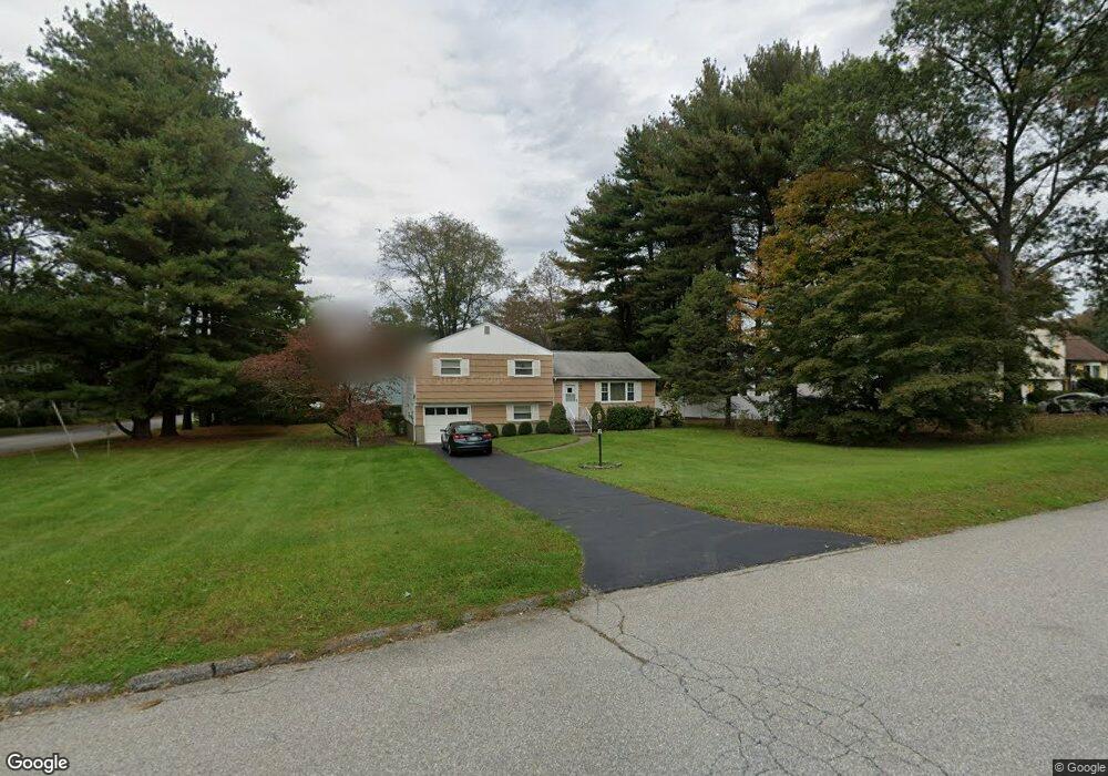 2 Spring Ln, Cortlandt Manor, NY 10567 - photo 1