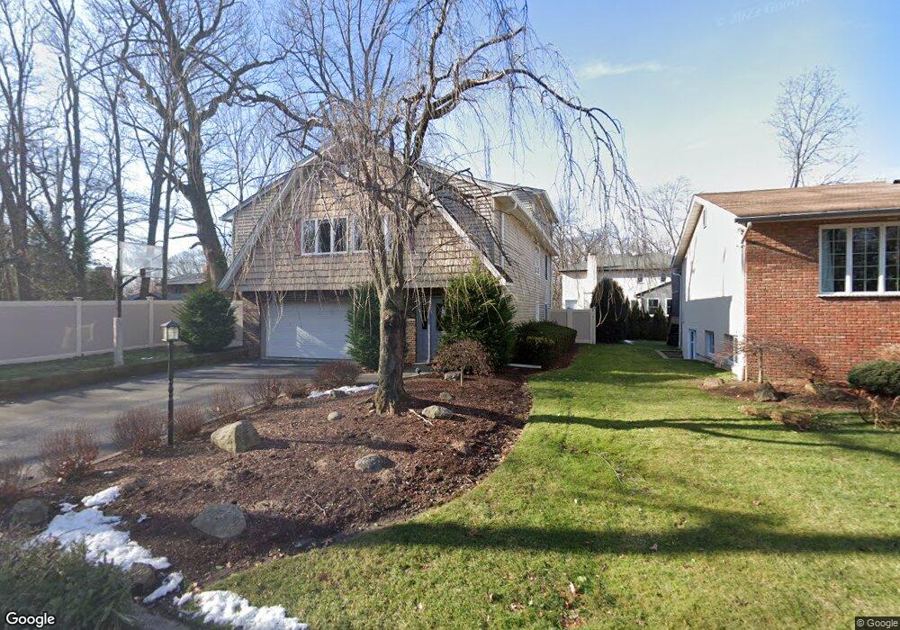 30 Hickory St, Englewood Cliffs, NJ 07632 - photo 1