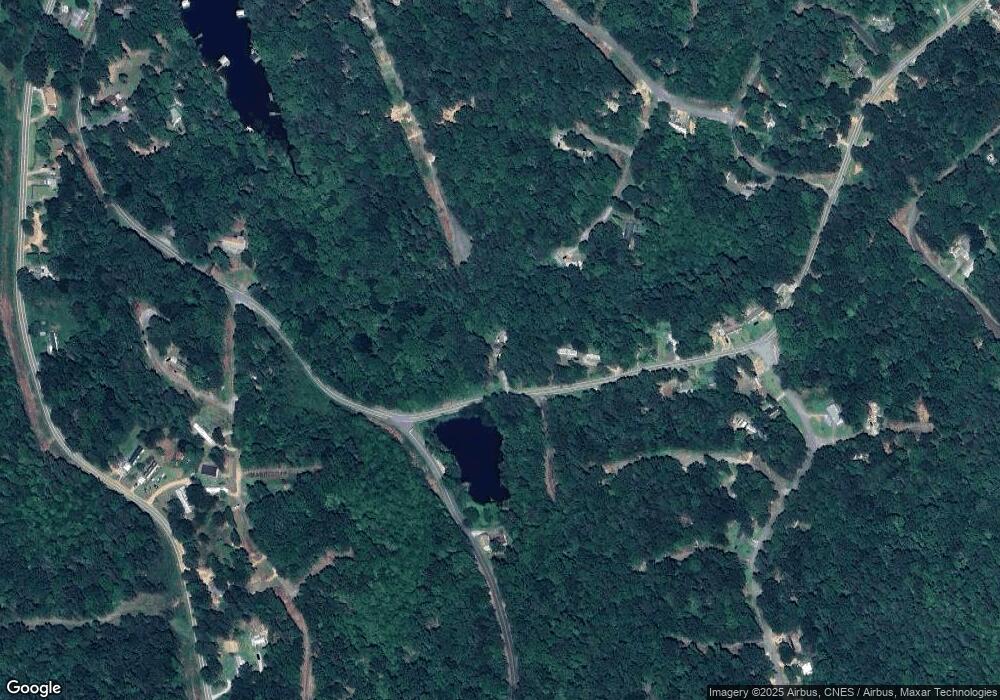 71 Country Club Dr, Toccoa, GA 30577 - photo 1