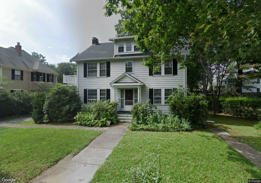 39 Forest St, Wellesley Hills, MA 02481 - photo 1