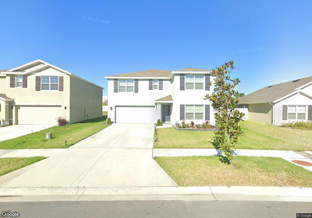 7855 Sail Clover Ln, Zephyrhills, FL 33540 - photo 1