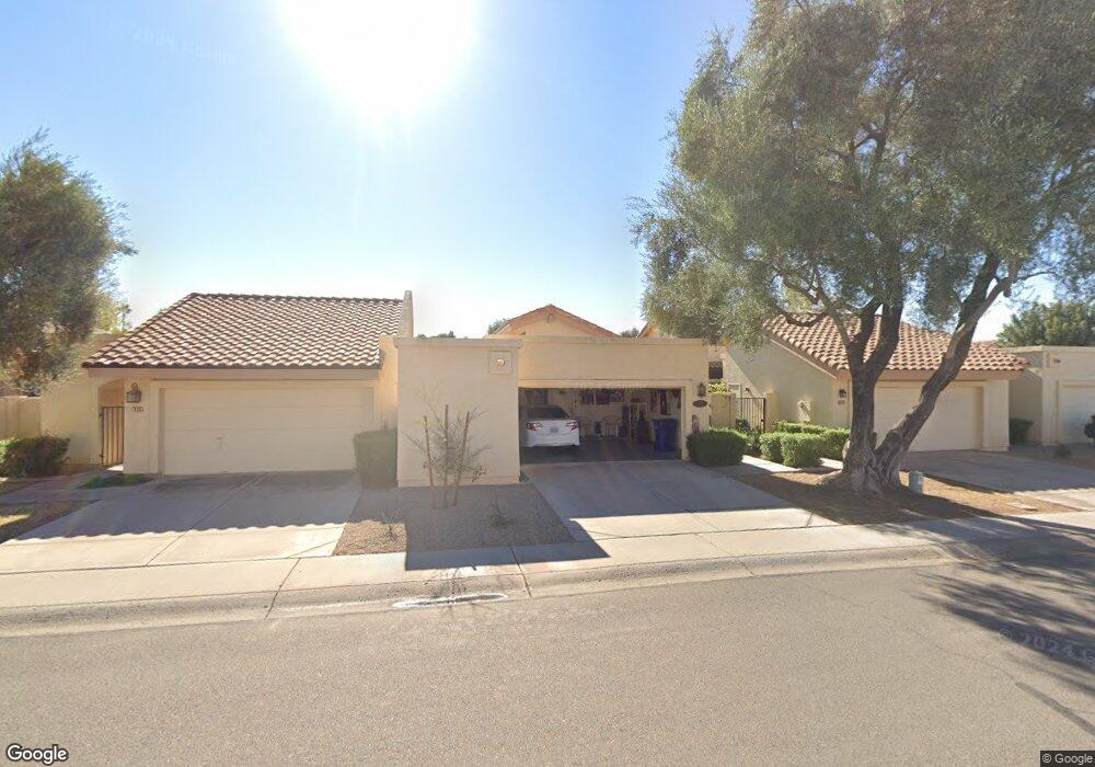 2319 W Comstock Dr, Chandler, AZ 85224 - photo 1