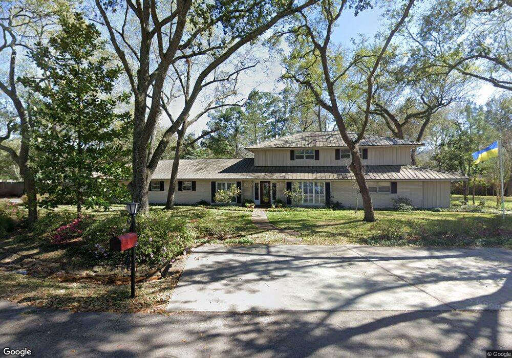 11301 Jamestown Rd, Houston, TX 77024 - photo 1