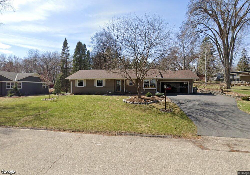 5724 Cedar Ln, Minnetonka, MN 55345 - photo 1