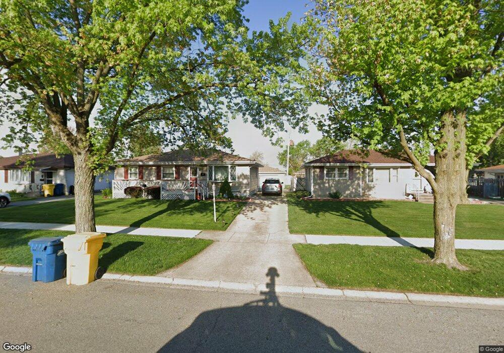 1230 N Rensselaer Ct, Griffith, IN 46319 - photo 1