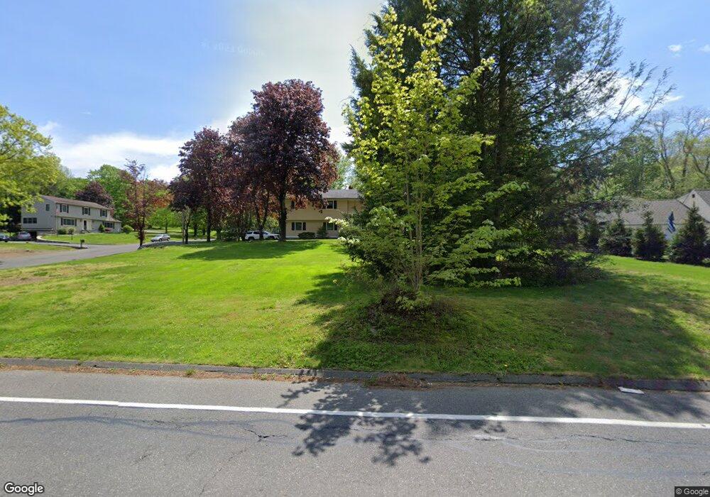 21 Elm St, Monroe, CT 06468 - photo 1