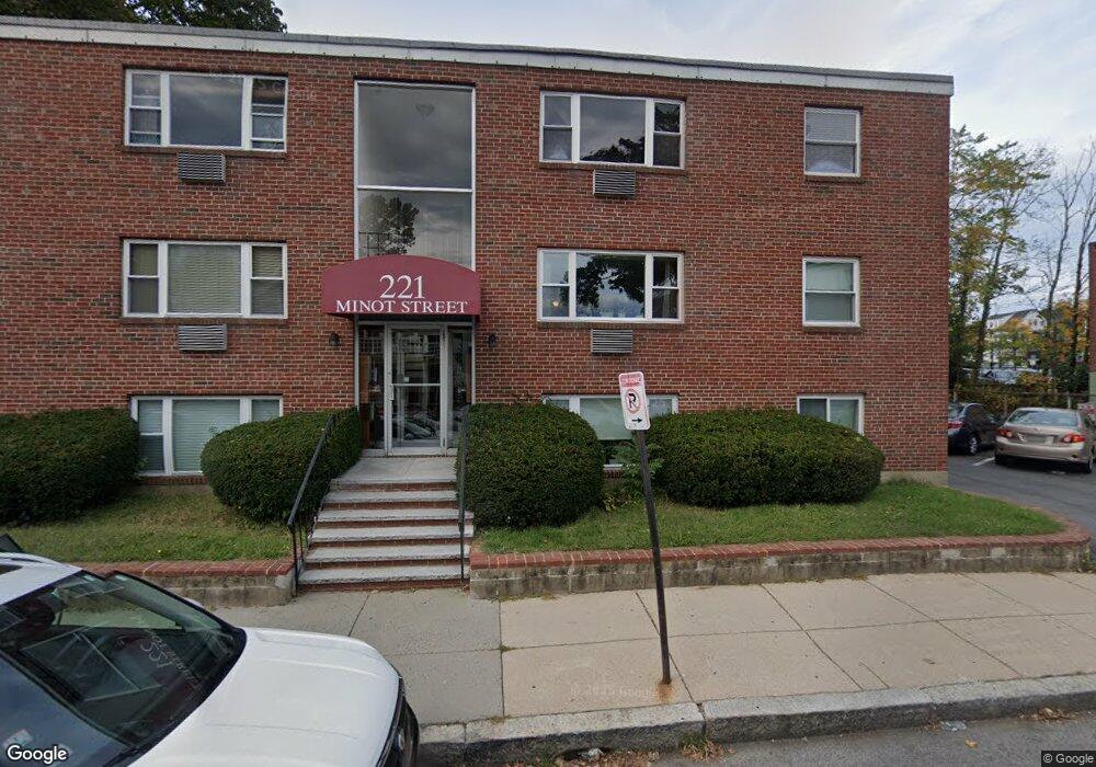 221 Minot St unit 12, Dorchester Center, MA 02124 - photo 1