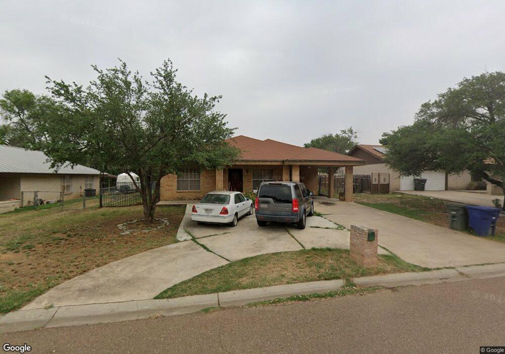 1310 Greenway Ln, Laredo, TX 78041 - photo 1