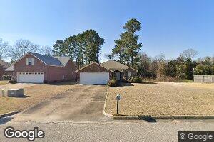 129 Sterling Dr, Elmore, AL 36025