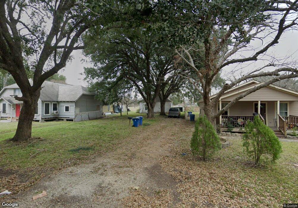 2505 Avenue F, Rosenberg, TX 77471 - photo 1