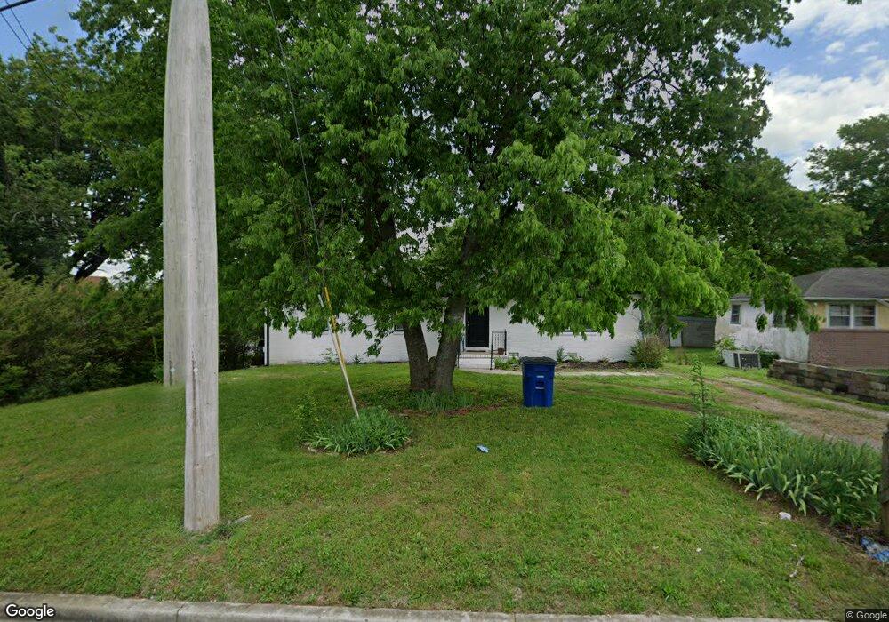 928 Morton St, Shelbyville, TN 37160 - photo 1