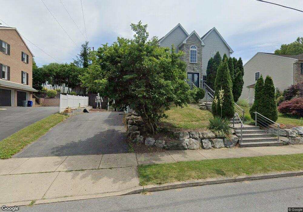 2734 Reading Rd unit 2804, Allentown, PA 18104 - photo 1