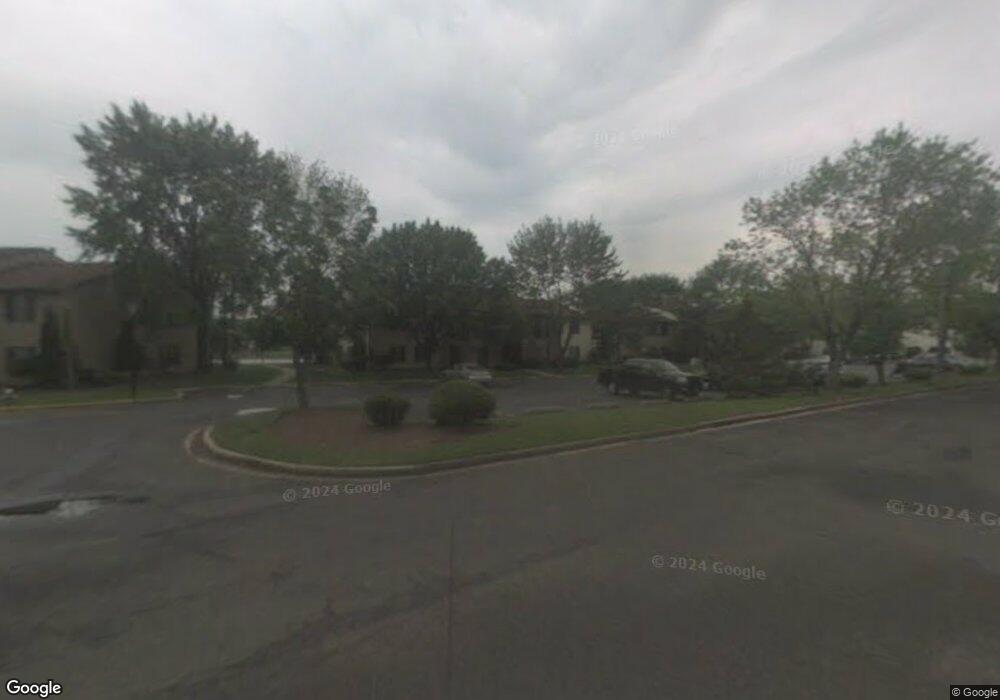 127 Birchfield Ct, Mount Laurel, NJ 08054 - photo 1